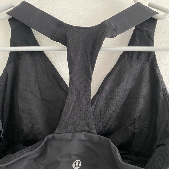 Black Lululemon Sports Tank - Picture 4 of 7